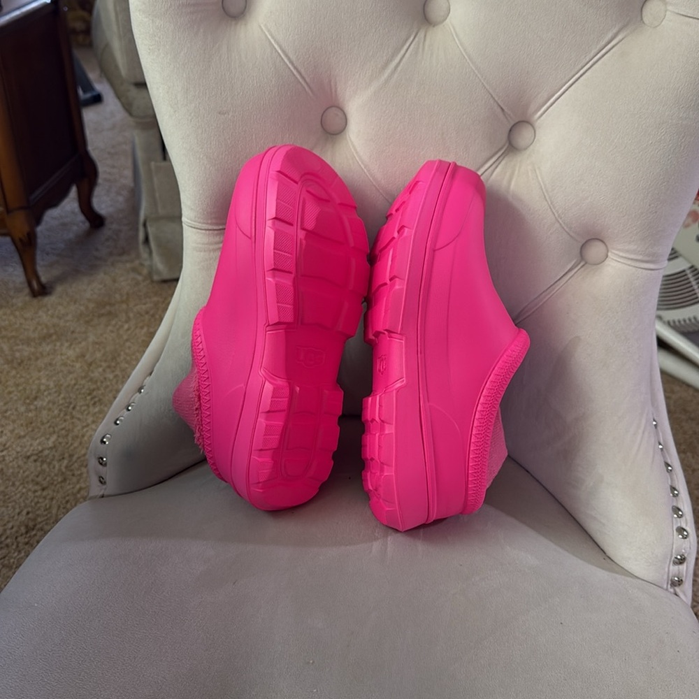 UGG TASMAN Pink Slides- with inside sock, Women’s Size 9 - Picture 2 of 6